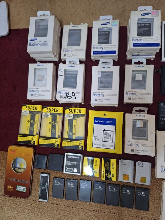 Iphone samsung redmi nokia batareyalar bor