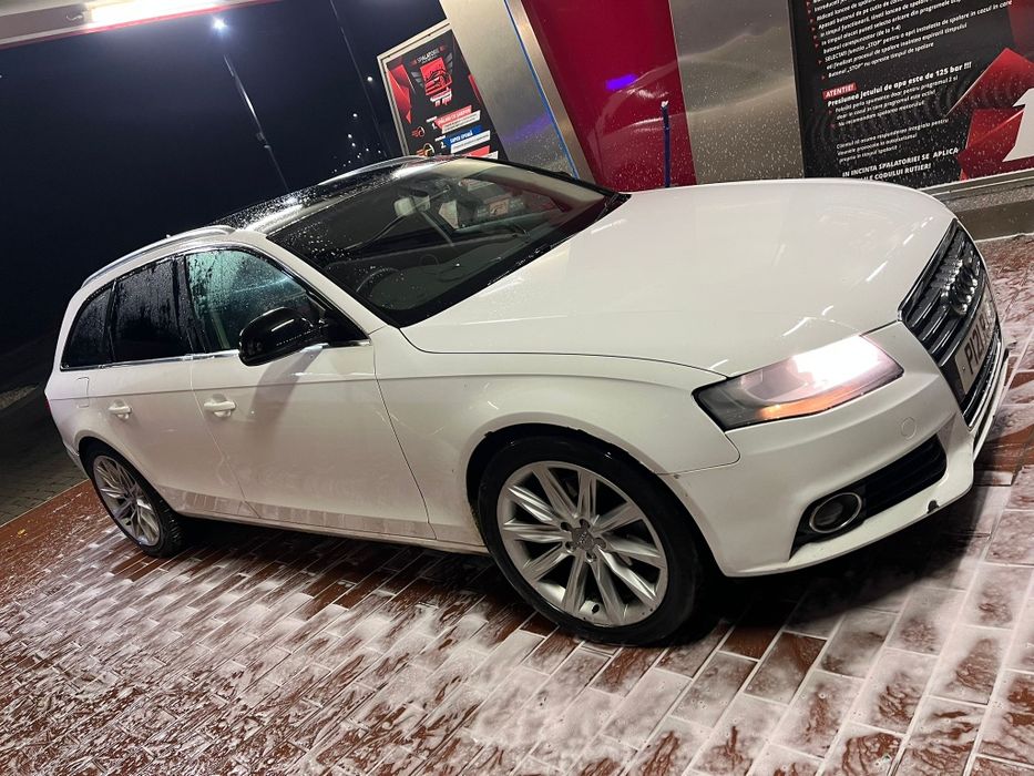 Dezmembrez audi a4 b8 2.0d cag caga