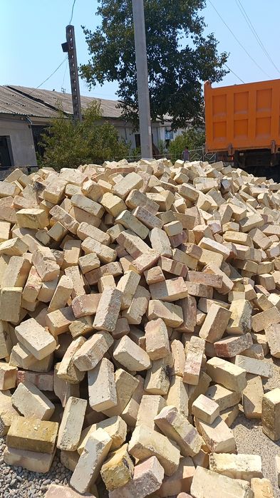 Дастафка  бор   етказиб берамиз хом гиштлархам бор