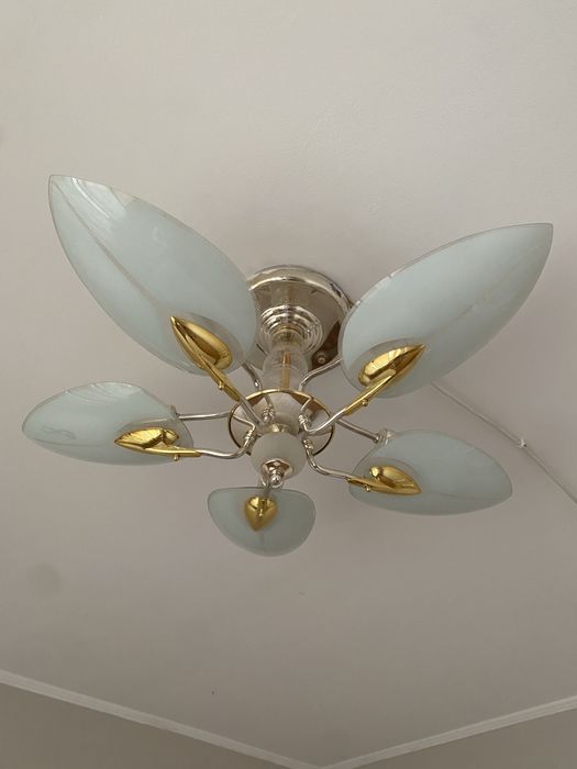 Люстры по 3000 тнг