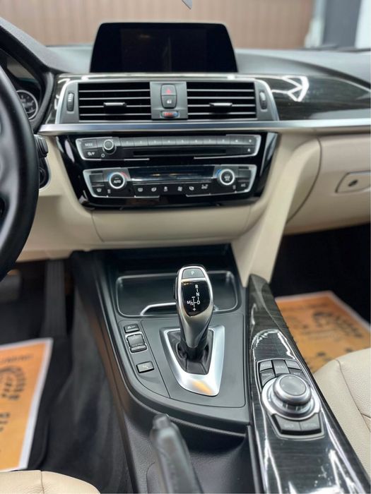 Vând BMW seria 3 f30