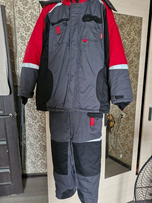 Продам комбинезон