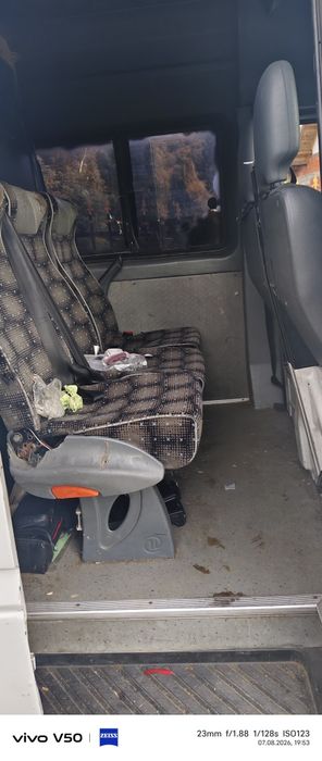 Mercedes Sprinter 6locuri 3000 euro fix