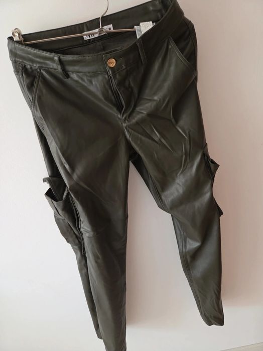 Pantaloni de damă