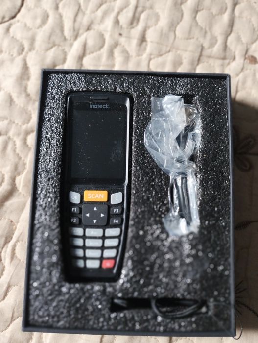 Vând cititor coduri bare Inateck