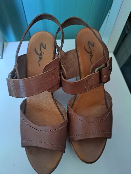 Сандали на платформа 40 номер