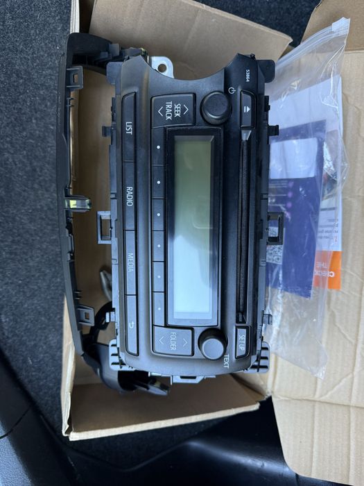 Оригинална мултимедия Toyota Yaris 2012-2017