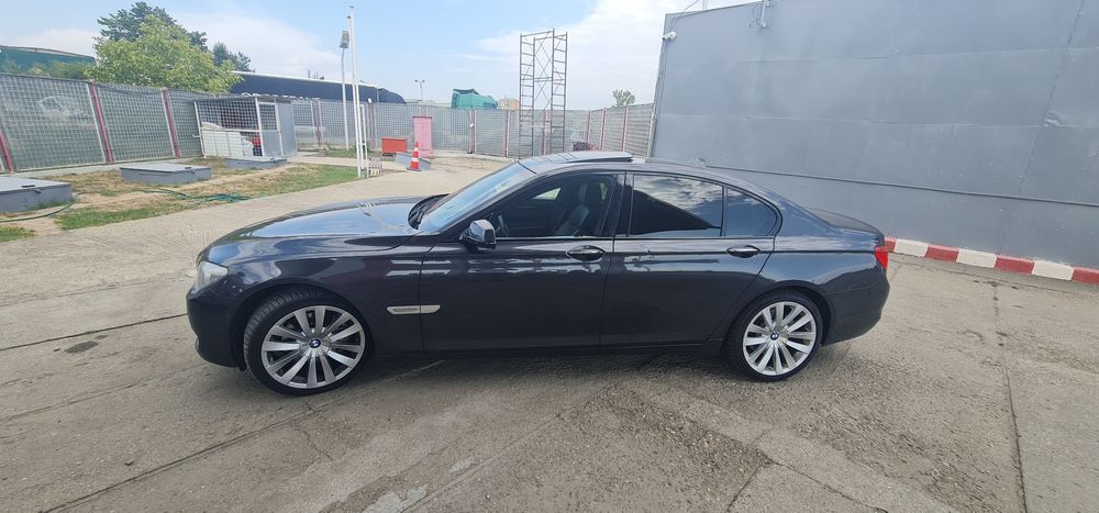 Bmw 730d model f01