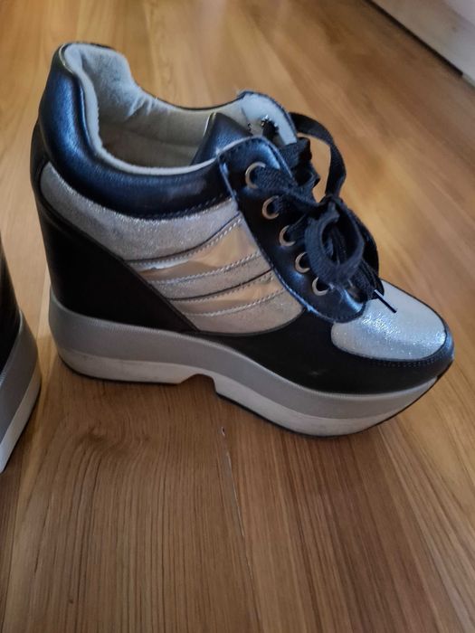 Ботинки на платформе 35 размер