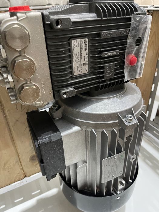 Лизинг- Водоструйка Анови Ревенбери Annovi revengeful 15-15