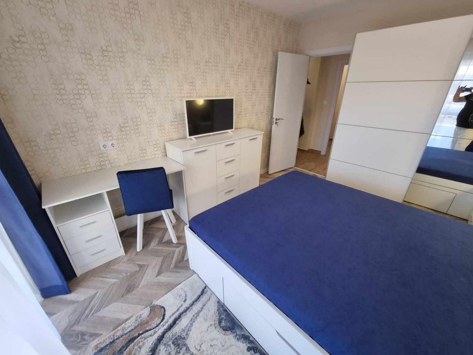 Дава се под наем Тристаен апартамент в Пловдив, Христо Смирненски - 120 кв.м за 900 € - Снимка #3