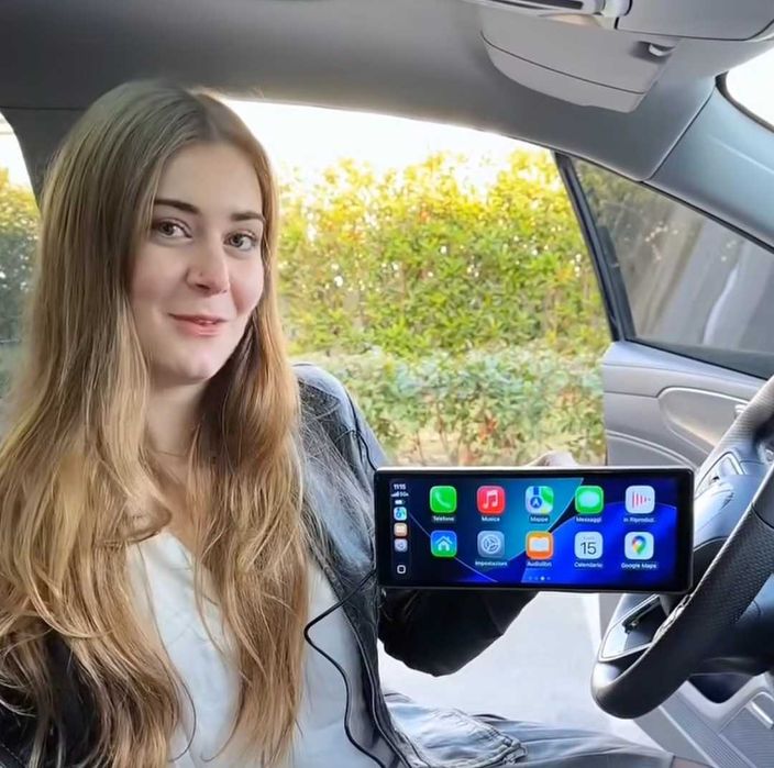 Преносима универсална мултимедия с Android Auto, Car Play.