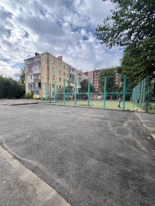 Продам 2 комнатную квартиру
