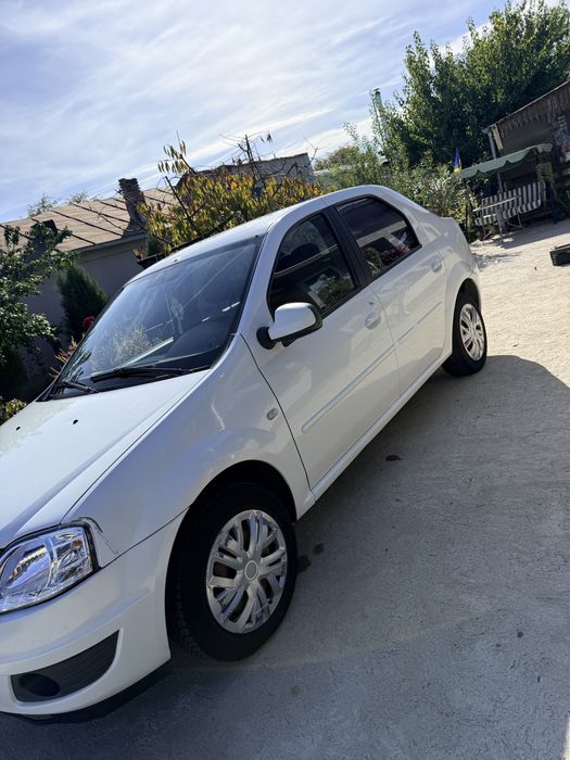 DACIA Logan 2012 — imagine 3