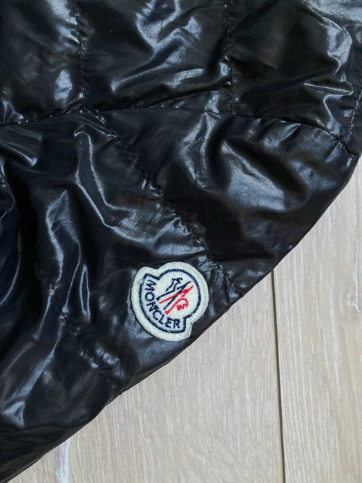 Оригинално Moncler тънко пролетно женско яке размер 3 / L