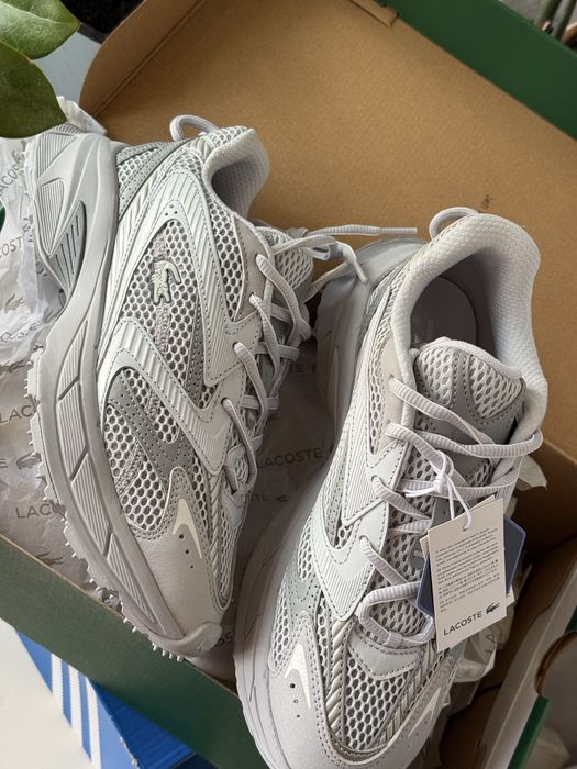 Продам Lacoste L003 Neo Shot