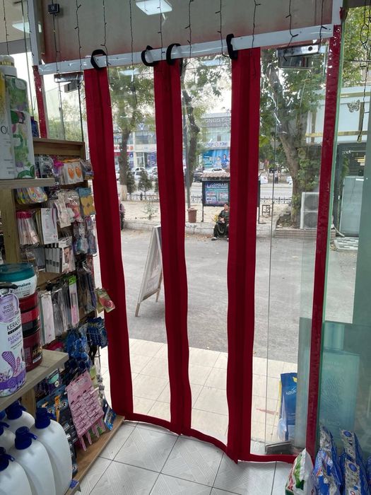 Eshik uchun magnitli klionka dastafka bor