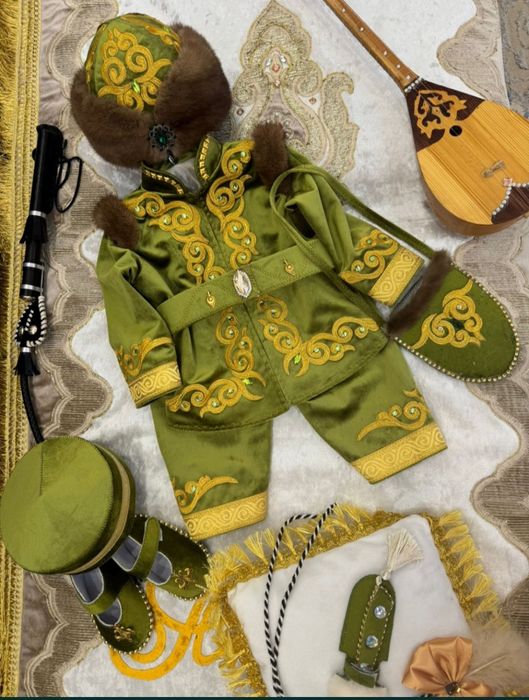 Костюм на Тусау Кесер. Аренда от 3 тыс. Район ж/к Арнау, Capital  park