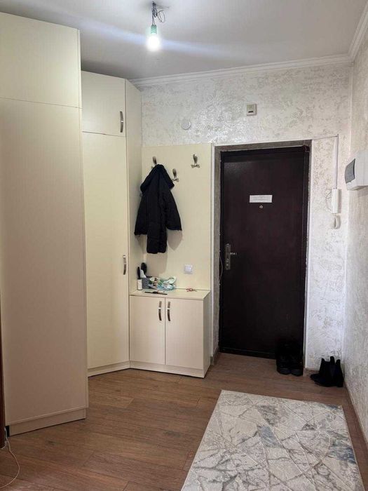 Продается однушка в мкр. Нуркент