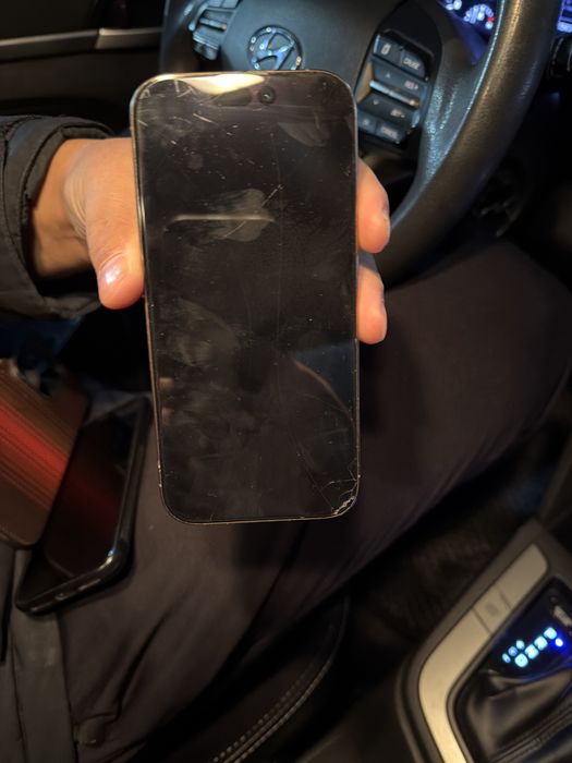 Iphone 16 pro 256gb Срочно!