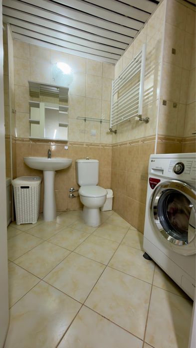 Продам 2 комнатную квартиру