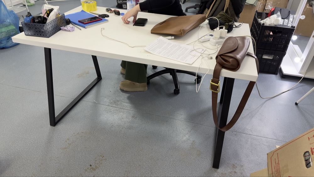 Продам срочно для салона итд