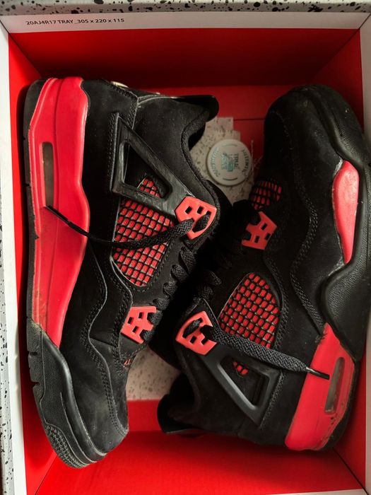 Adidasi Air Jordan 4 Retro Red