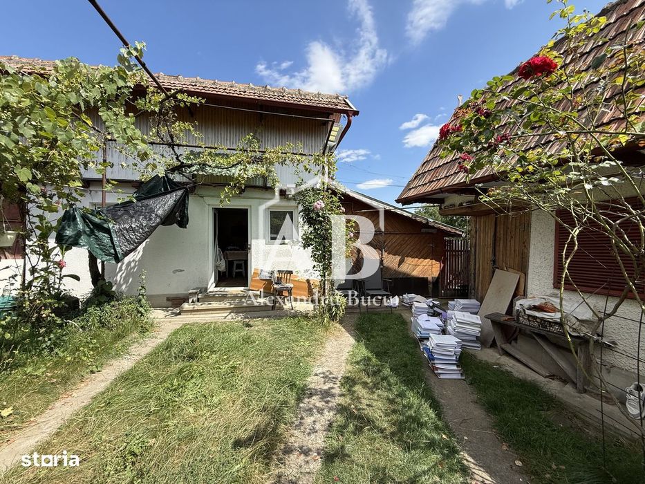 Casă de vânzare - Dărmănești - Teren 860mp - Pomi fructiferi