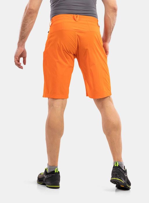 Pantaloni scurti SALEWA, masura 50, tura, munte drumetie,mammut,ortovox