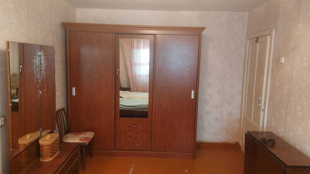 Продам 2-комнатную квартиру