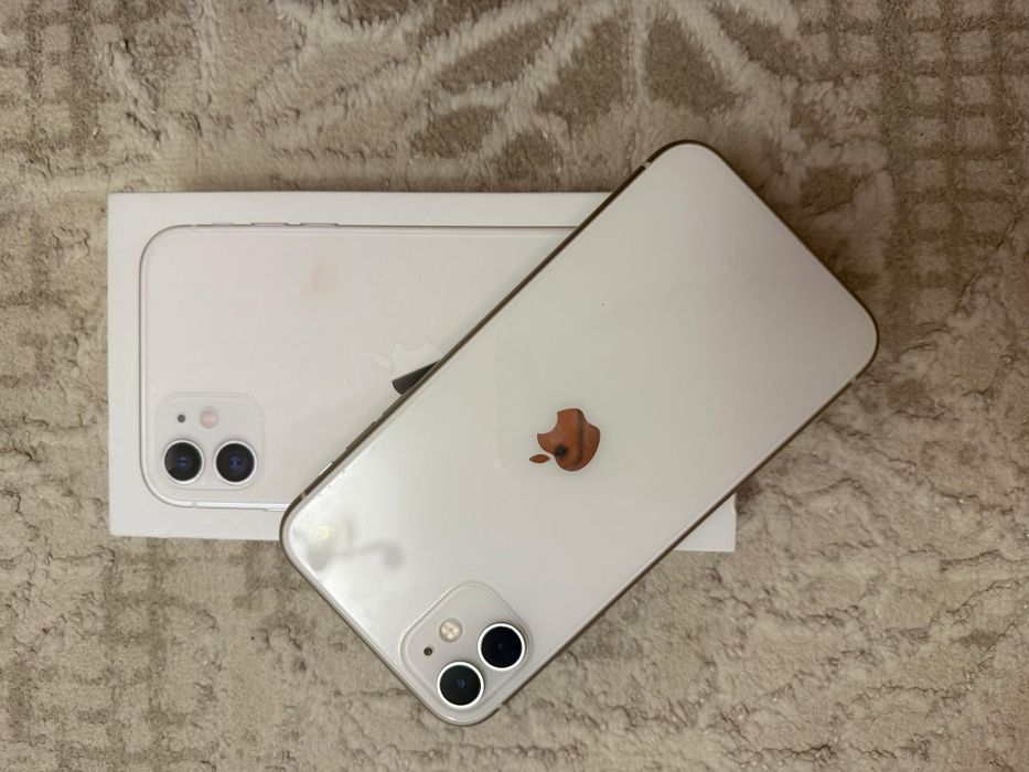 IPhone 11(Белый)
