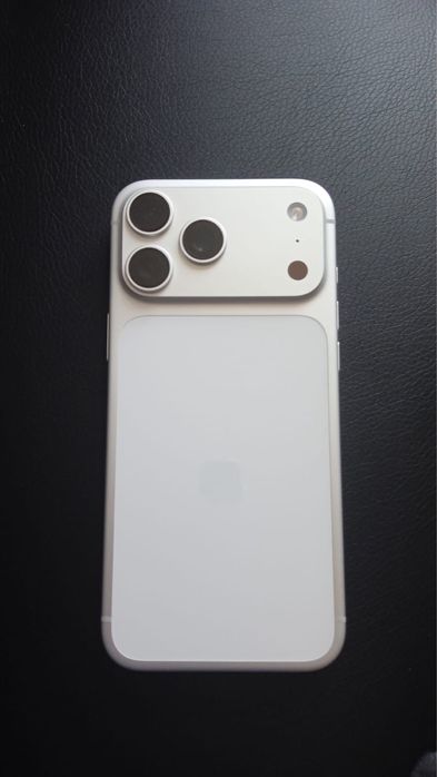 Ipnone 17 pro max 256 gb