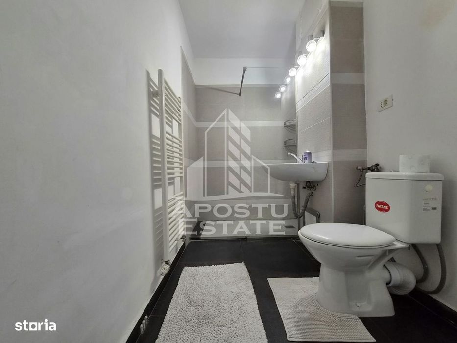 Apartament 4 camere,zona Malul Muresului
