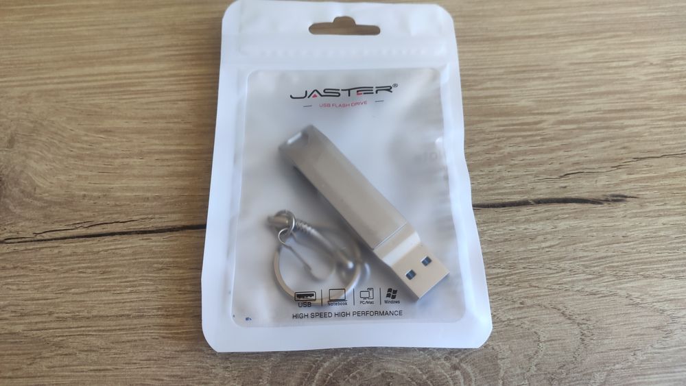 USB флаш памет метален корпус