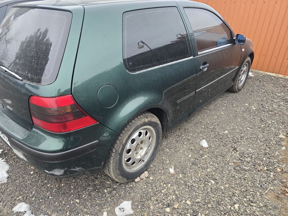Vânzare Golf IV, 1.4 benzină