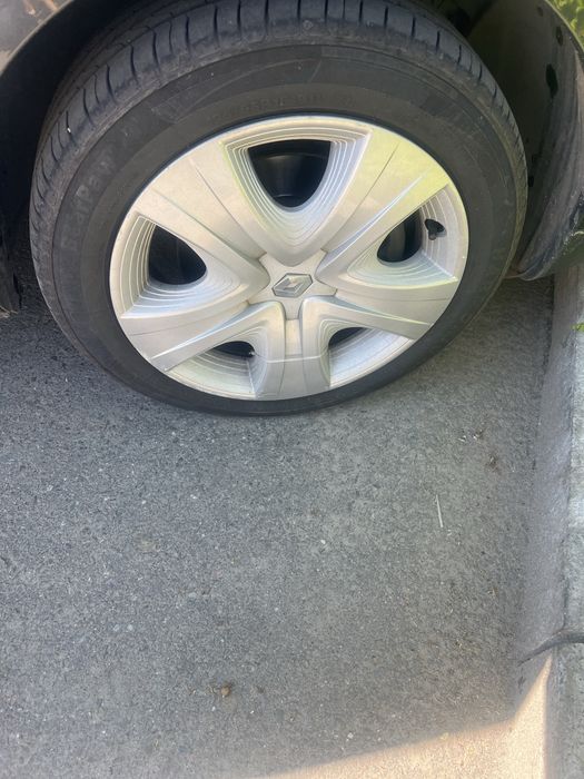 Vand capace structurate r16 renault