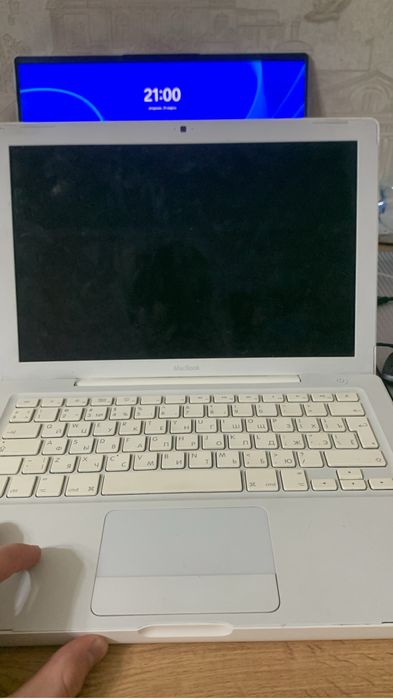 Продам macbook late 2007 г