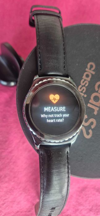 Samsung Gear S2 - смарт часовник