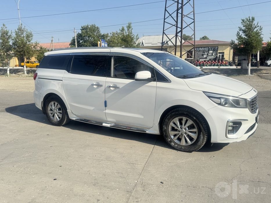 Киа Карнивал минивен фул позиция