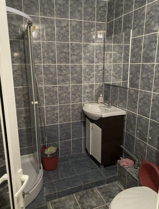 PB DECOMANDAT la Et 1 cu Parcare pe str DOINEI !!