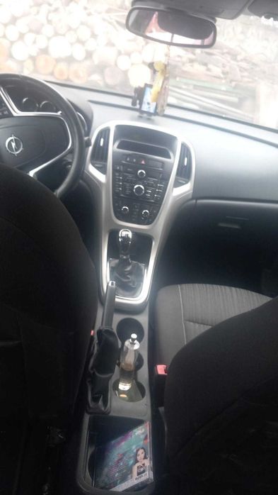 Opel astra j 2012