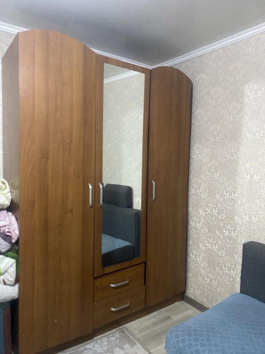 2 шкафа в хорошем состояний