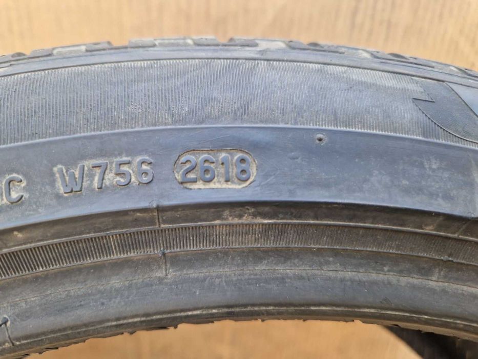 2 Pirelli R21 295/35 Зимни гуми  DOT2618
