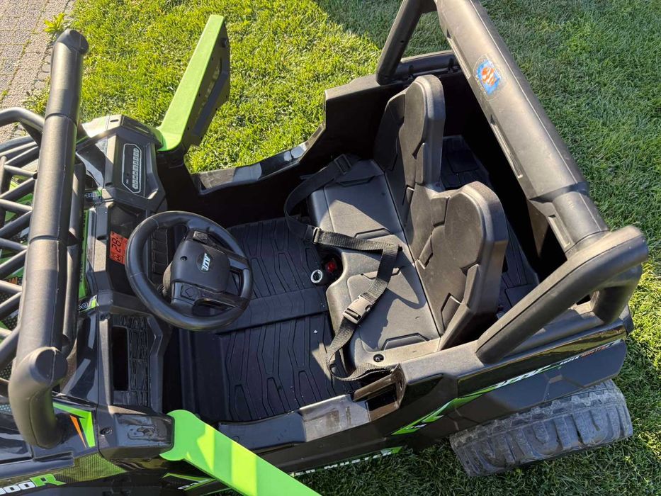 Електрическа количка Beneo Motors UTV