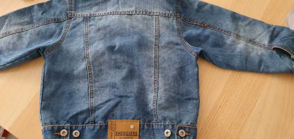 Късо дънково яке