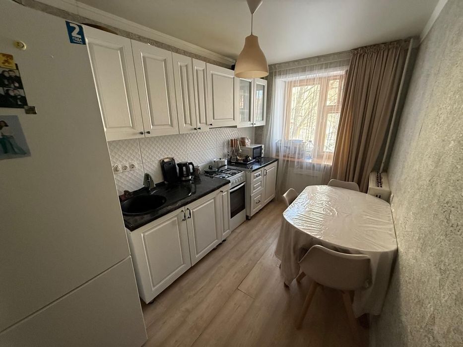 2 комнатная - 17,19 школа