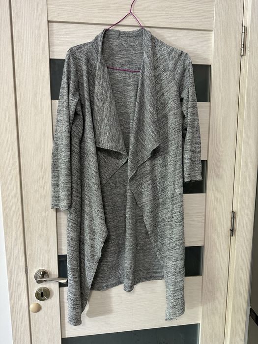 Дрехи по 10€ броя