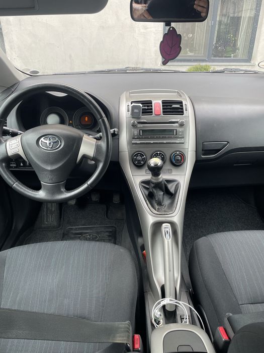 Toyota auris 1,4 D 2008