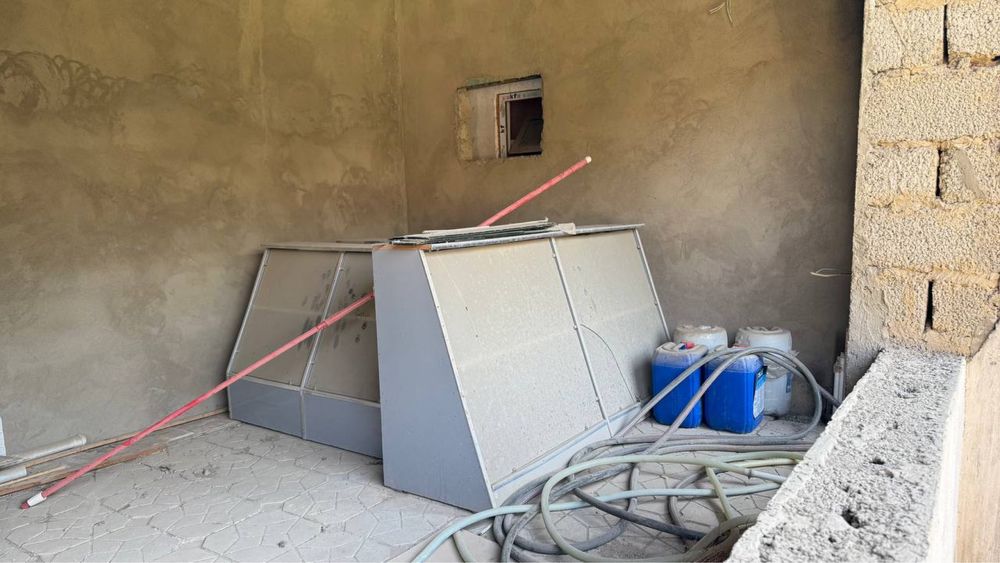 Витрина сотилади