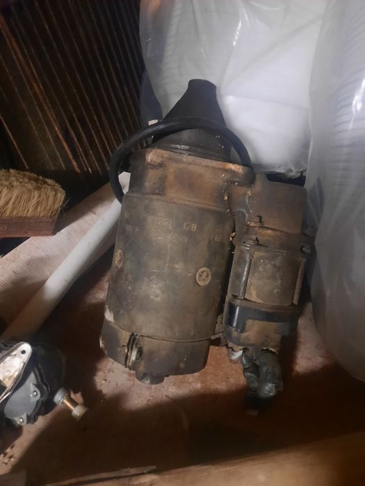 Жигулига карбюратор трамблёр стартёр  бор